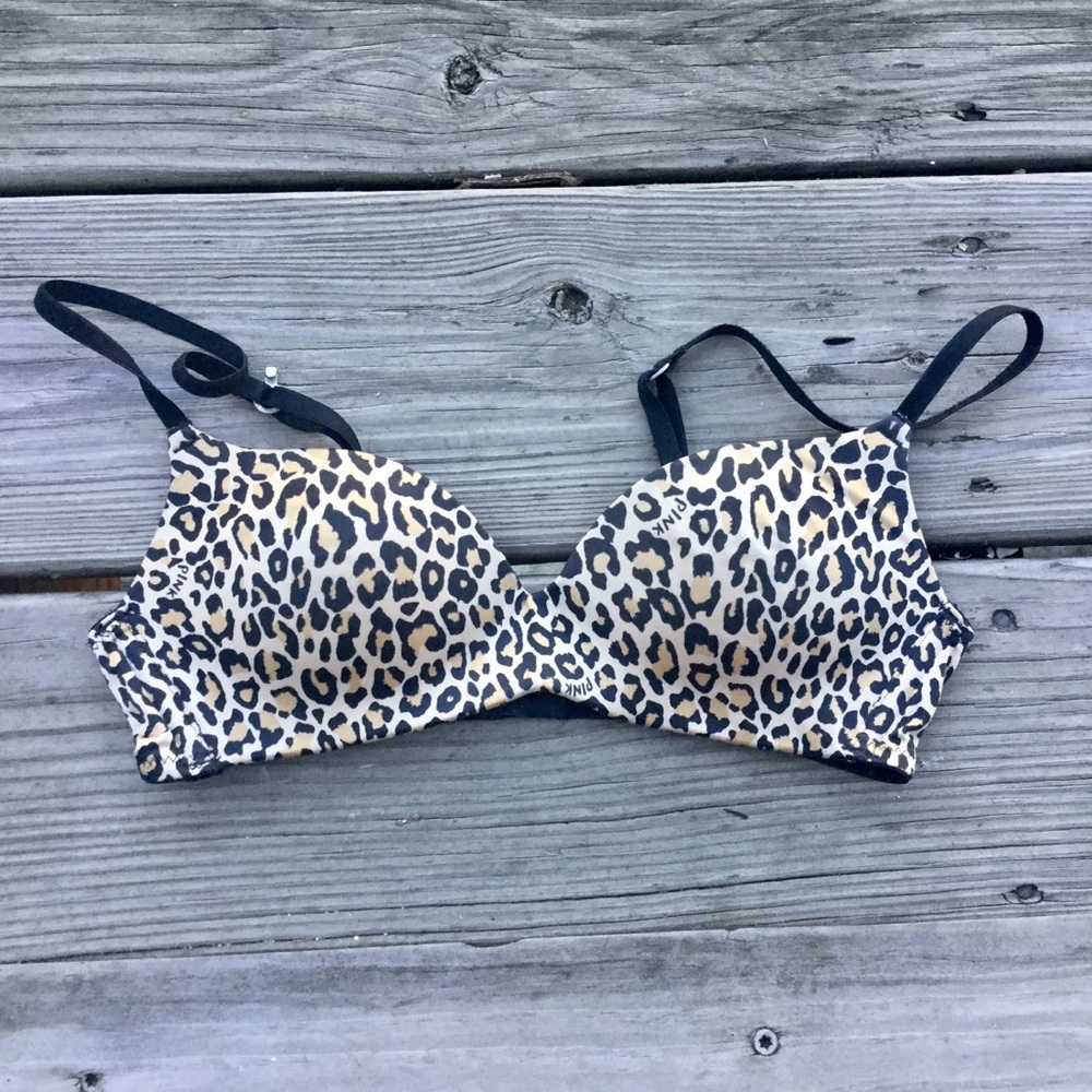 Victoria’s Secret Pink v-neck push-up bra 32A